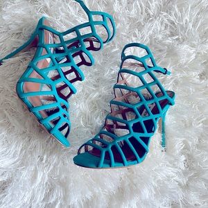 Feel Steve Madden Heels